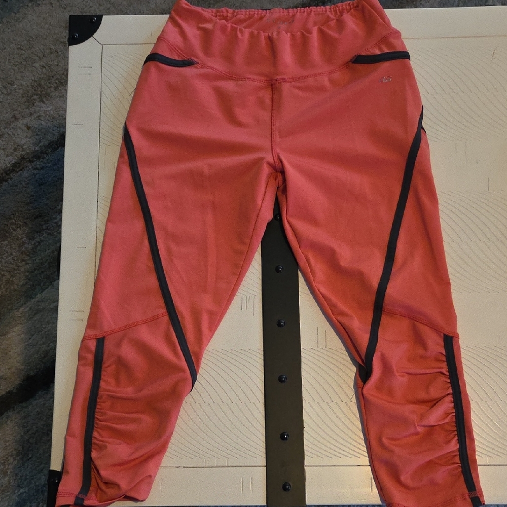 Stylish Coral Capris with Black Accents